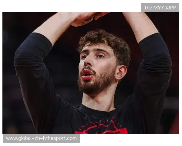 申京末节连续低位勾手命中在印第安纳禁区横着走